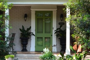 Budget-Friendly Ways to vividly enhance your rental property Savvy-Co-Real-Estate_Charlotte-Home-2-980x400